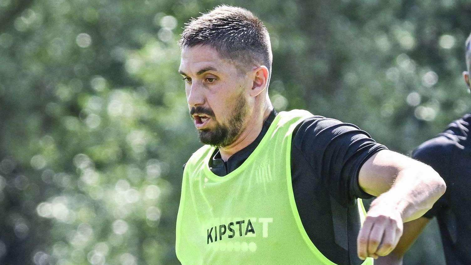 衡事业与情 衡事业与情